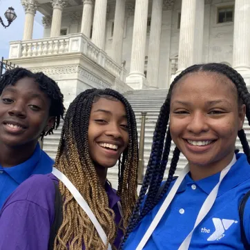teenagers visiting Capital Hill