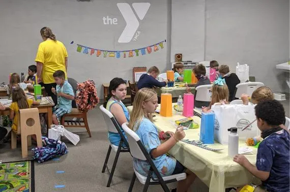 camp_noah_birthday_crown_making_day